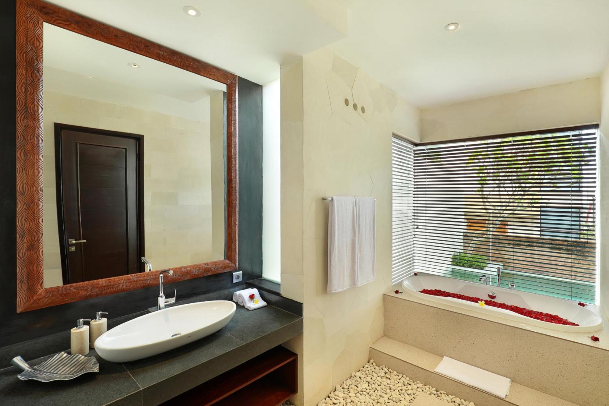 4-Br Private Pool Dharmawangsa Villa Kampial 10Min To Btdc Nusa Dua Унгасан Экстерьер фото